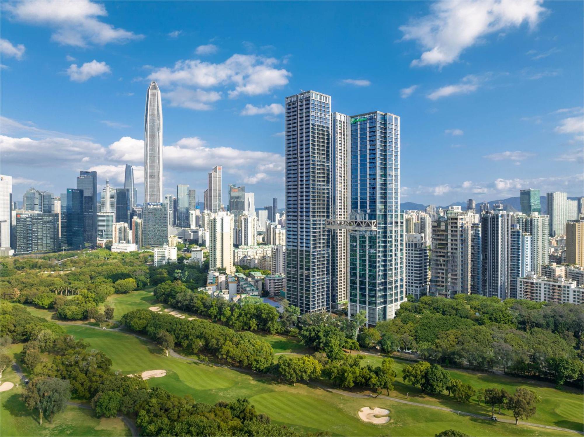 Hotel Express Futian Center By Ihg